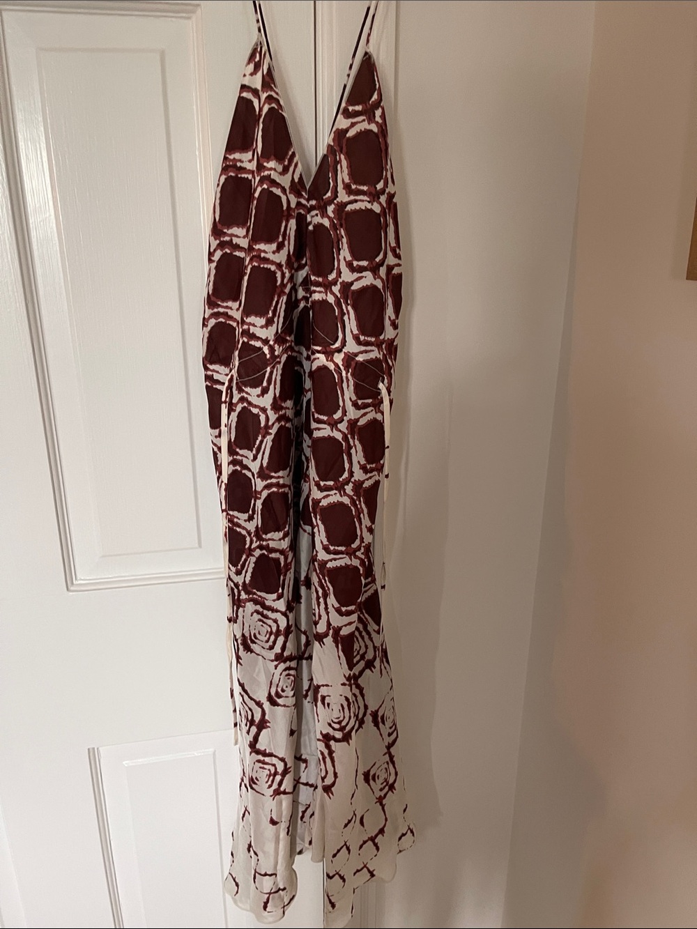 100% silk Burgundy and White Patterned Maxi Dress